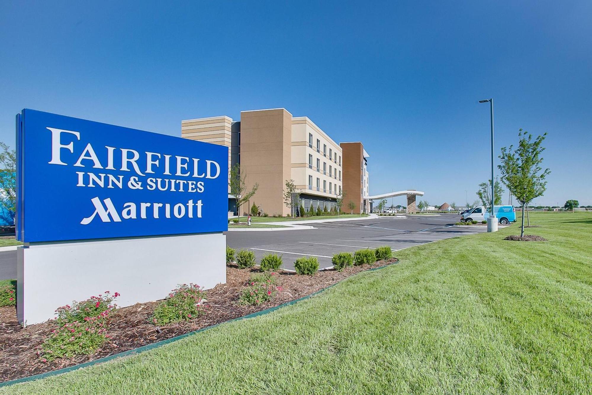 Fairfield Inn & Suites By Marriott Wichita East Екстер'єр фото